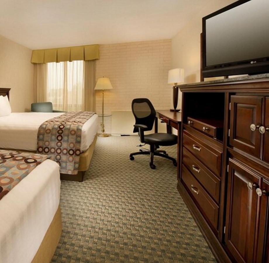 Hotel Lotus Kansas City Stadium Екстер'єр фото